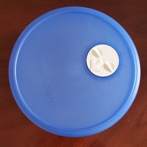 Tupperware Freeze Smart Ice Cream Keeper